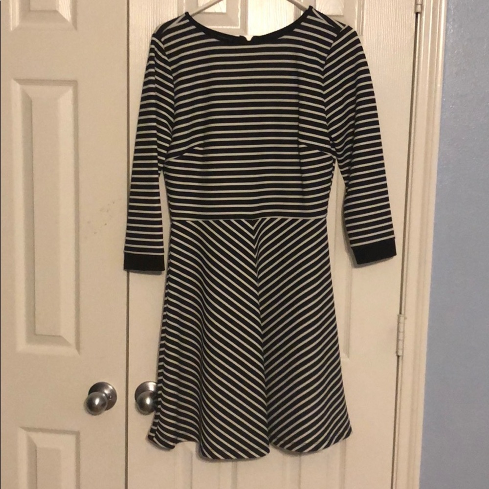 Stripped long sleeve dress